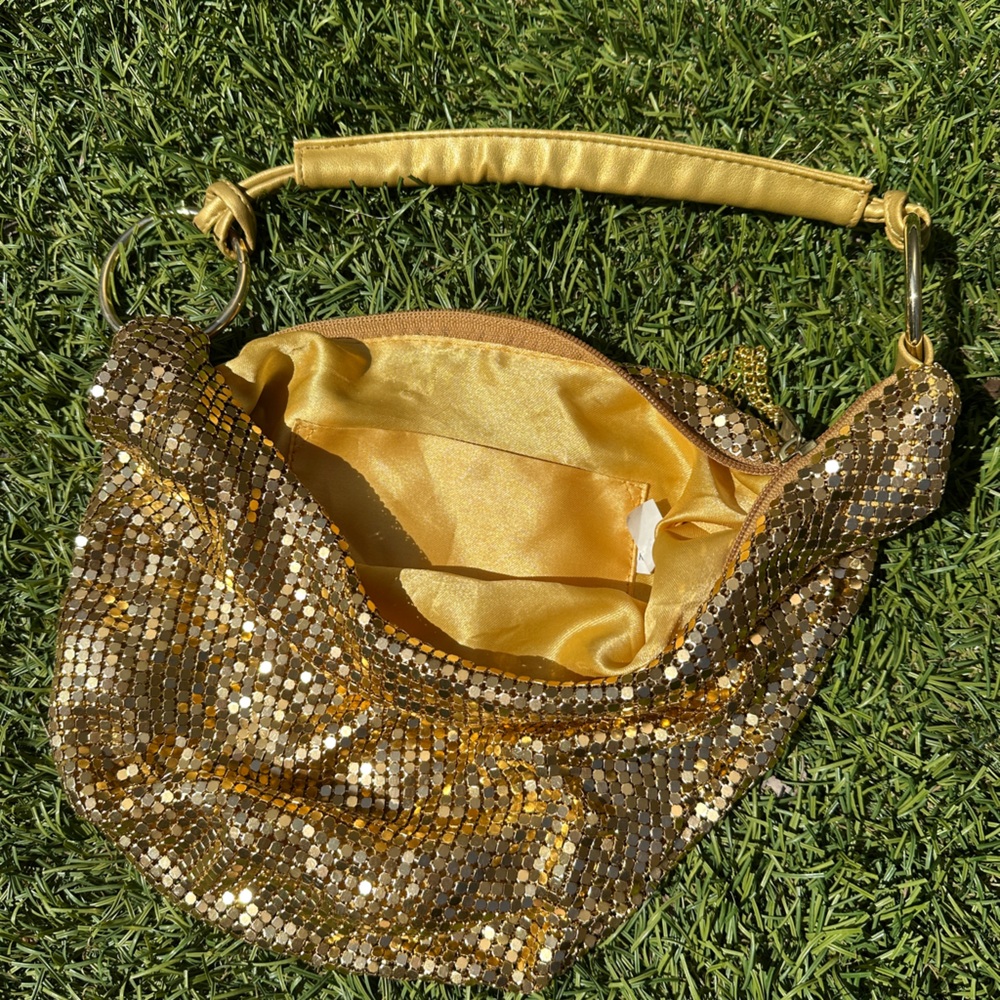 Y2K Shiny Gold O-Ring Slouchy Chainmail Zipper Pull Handbag Shoulder Purse - Picture 8 of 9